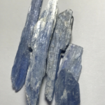 Preciosidades Cianita Azul