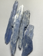 Preciosidades Cianita Azul