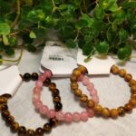 Pulseira Esfera Standart 6 ou 8mm: Olho de Tigre, Quartzo Rosa, Quartzo Verde, Jaspe Madeira, Hematita, Cornalina, Onix.